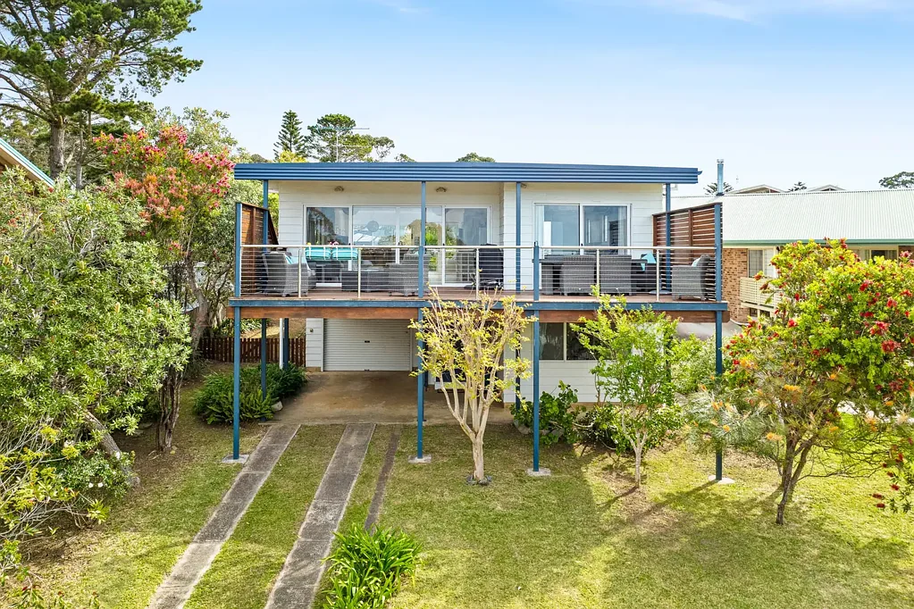 25 Coogee Street, Tuross Head, NSW 2537