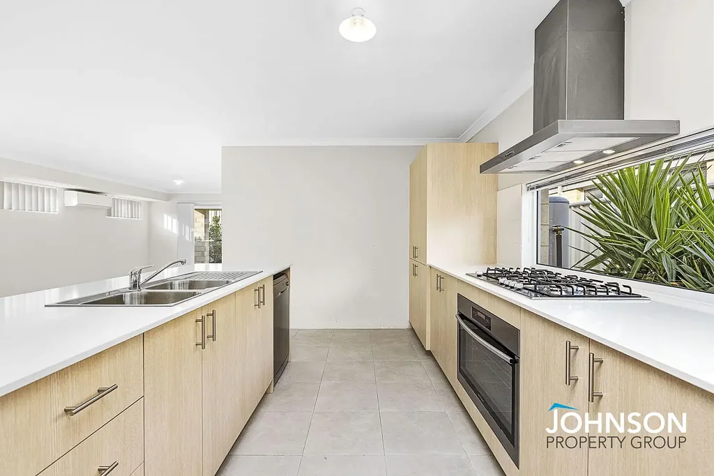 42 Molonglo Crescent, Baldivis, WA 6171
