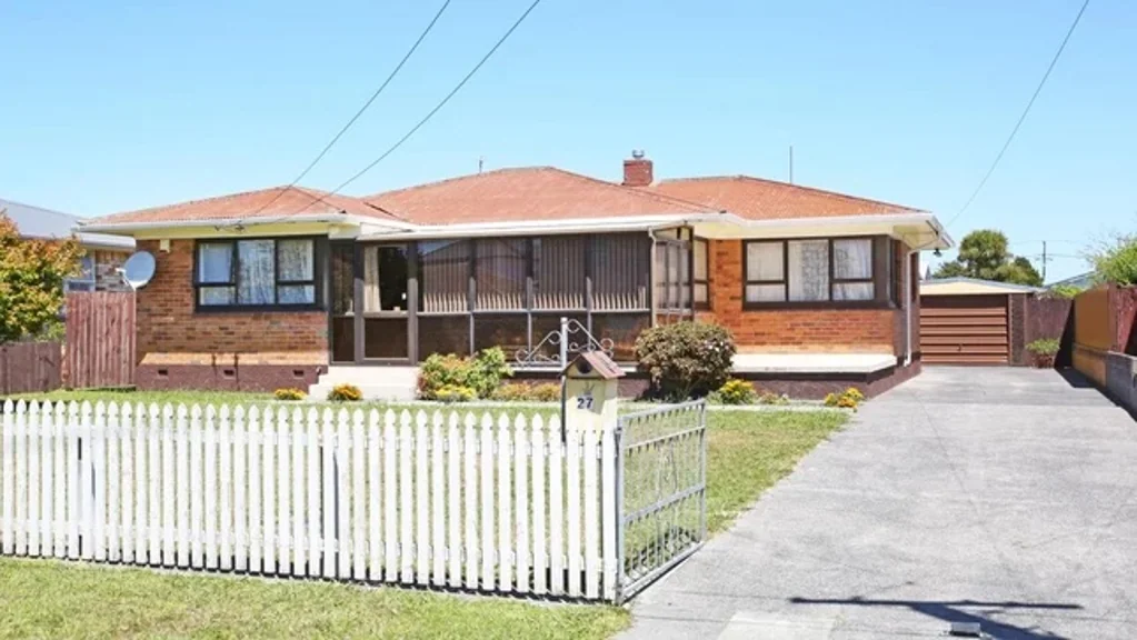 Papakura 3房  Prime Position - Unlock the Possibilities