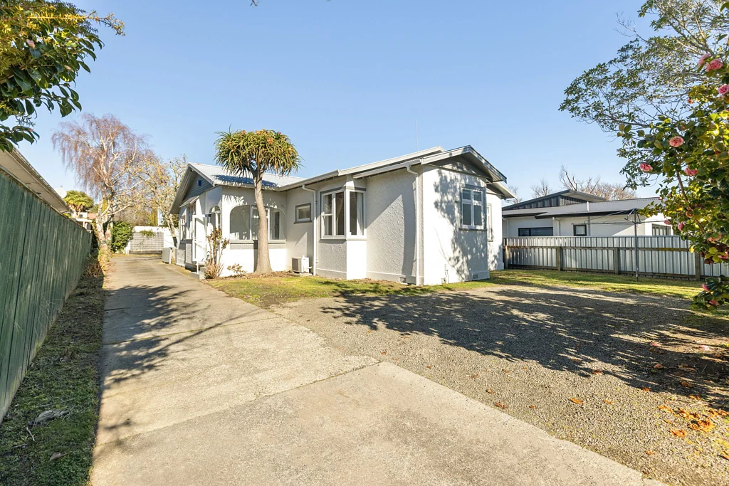 Hokowhitu 5房  A Rare Hokowhitu Home-&-Income Opportunity!