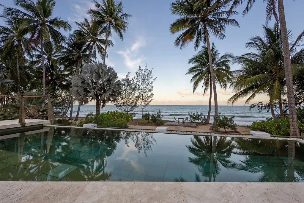 15 Oak Street, Oak Beach, QLD 4877