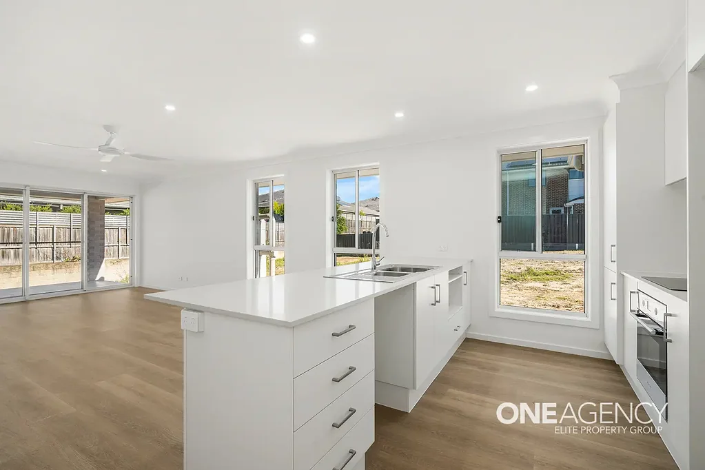 MODERN COMFORT AND CONVENIENCE IN ST GEORGES BASIN