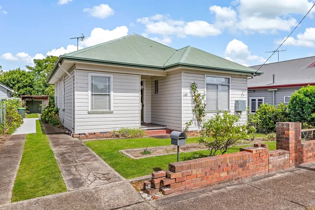 129 Newcastle Street, East Maitland, NSW 2323