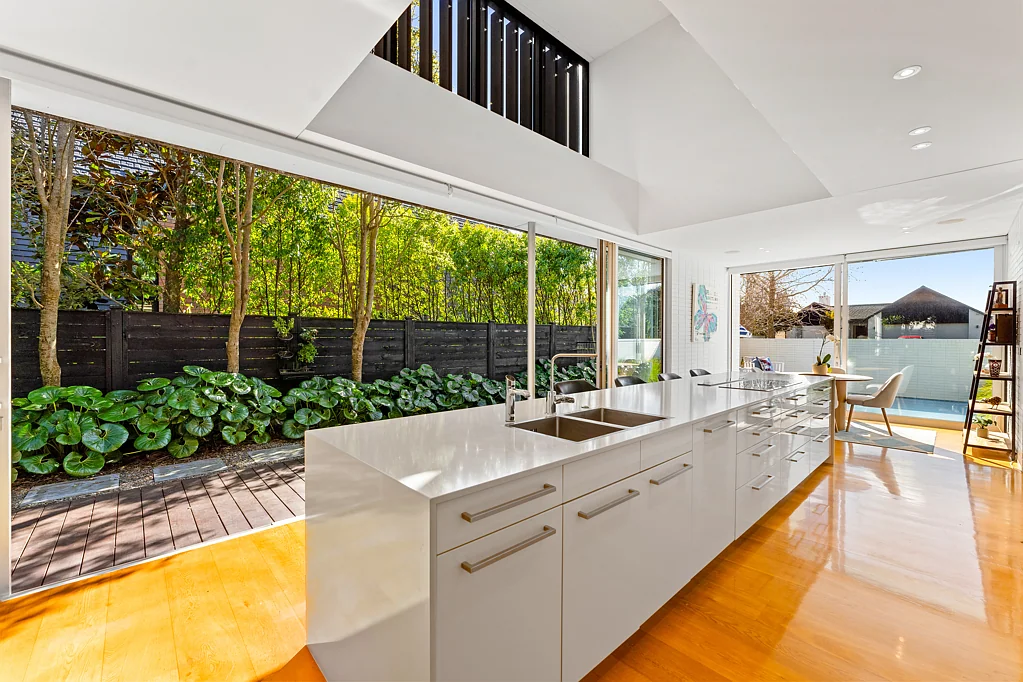 5 Lombardia Way, Karaka, Franklin, Auckland