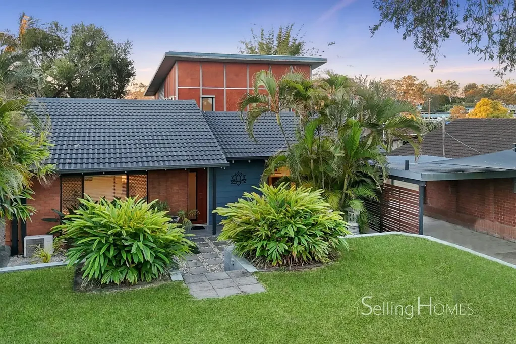 11 Langlo St, Riverhills, QLD 4074