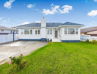 48 Ranfurly Road, Papatoetoe, Manukau City, Auckland, 3房, 1浴, 整租独立别墅