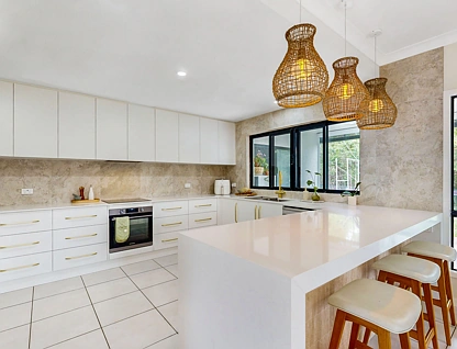 11 Margarita Court, Bushland Beach, Townsville, 4 rūma, 3 rūma horoi, House