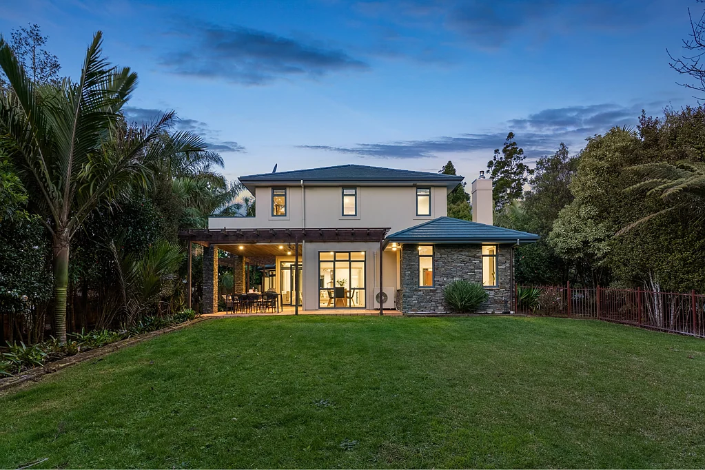 11 Churchouse Road, Greenhithe, North Shore City, Auckland