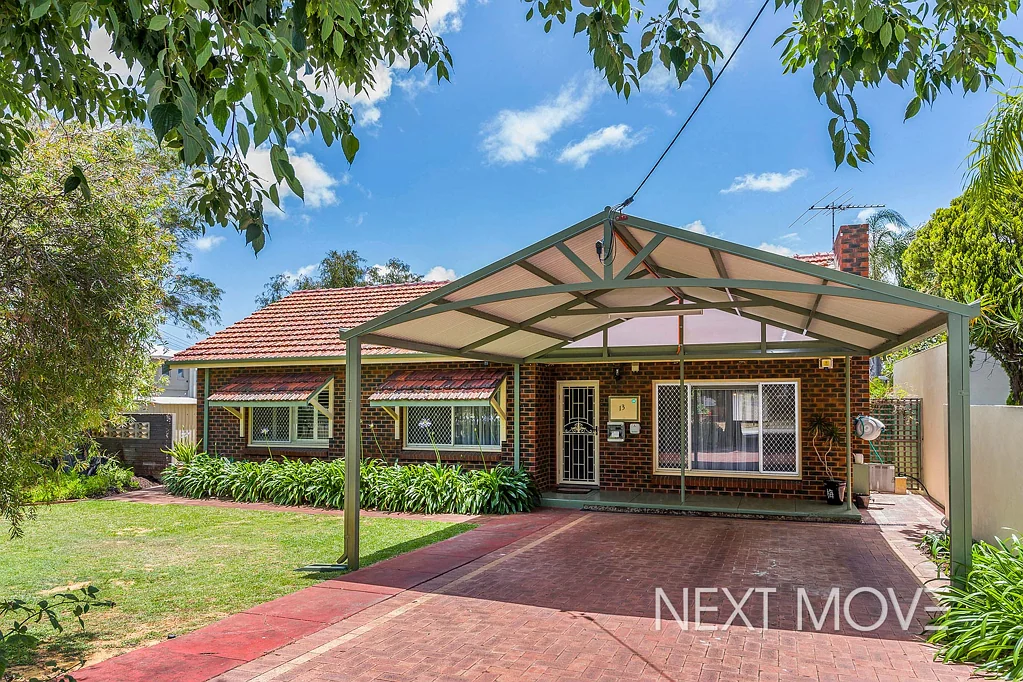 13 Moorhouse Street, Willagee, WA 6156