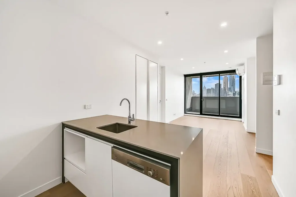 Beautiful View 2 Bedroom Apt @ South Melbourne