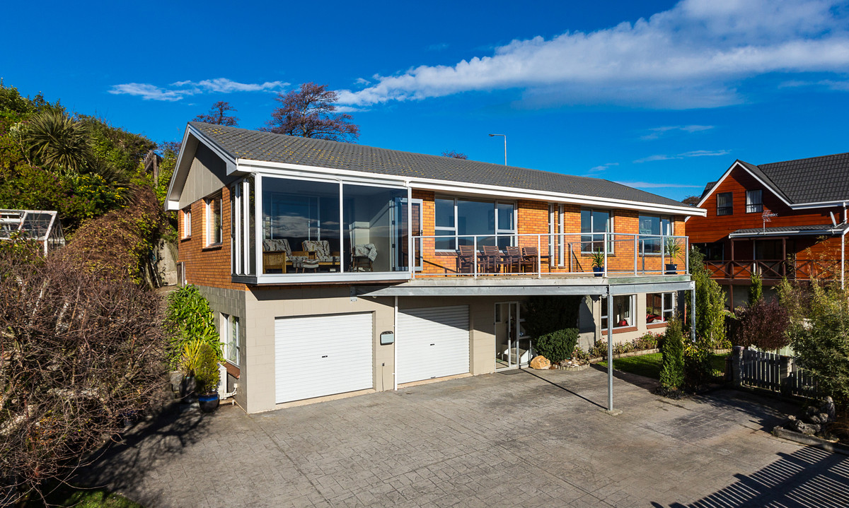 215 Larnach Road, Waverley, Dunedin, 4 Kuwarto, 0 Banyo