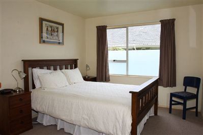 4/11 Winchester Street, Merivale, Christchurch, 2 Schlafzimmer, 1 Badezimmer