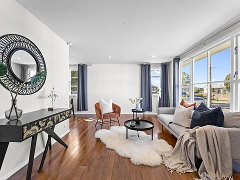 Mangere East 3房  RENOVATED & READY!