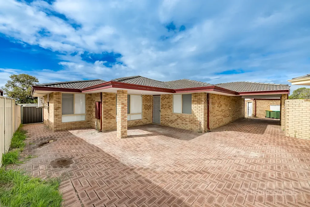 Mirrabooka 3Habitaciones ~ Neat & Complete ~
