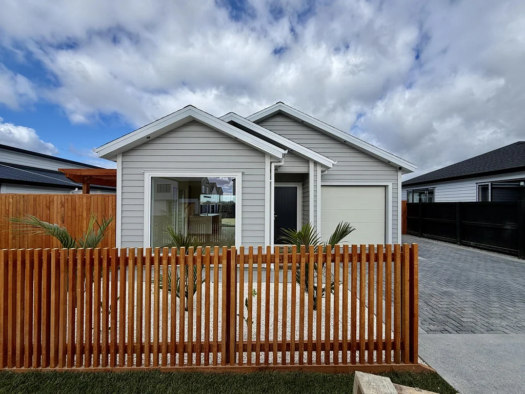 Wainui 4Habitaciones Endless Possibilities with Granny Potential