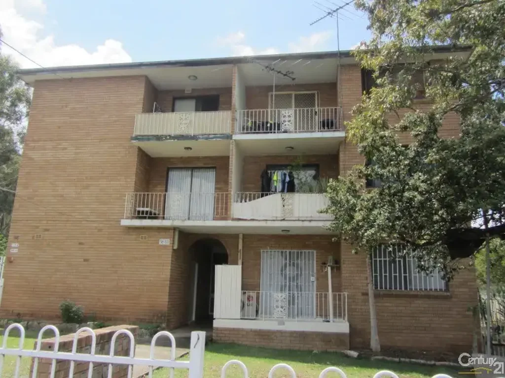 1ST FLOOR UNIT