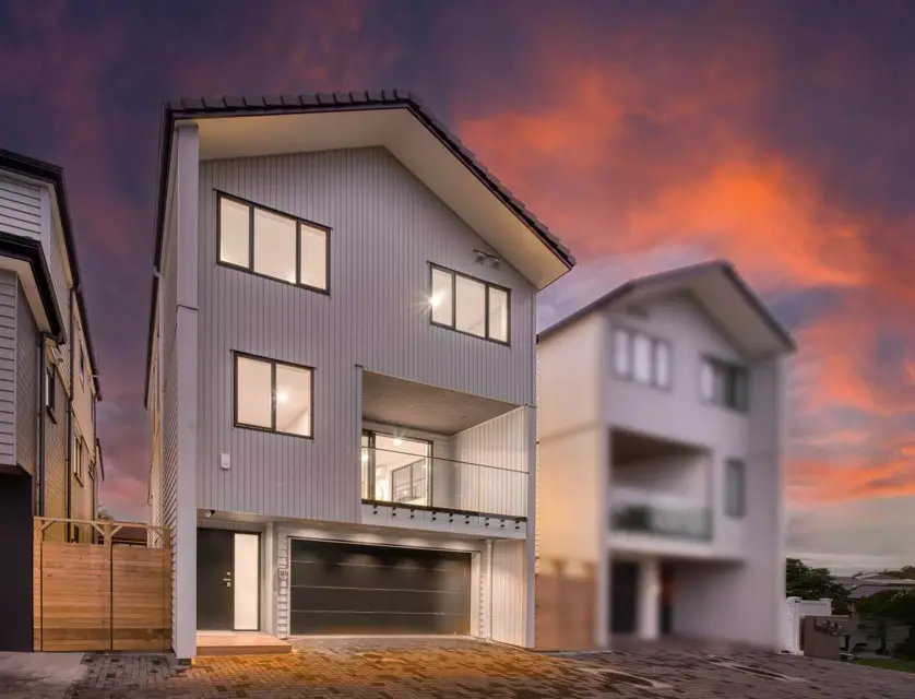 283B Bucklands Beach Road, Bucklands Beach, Manukau City, Auckland, 5房, 4浴, 独立屋