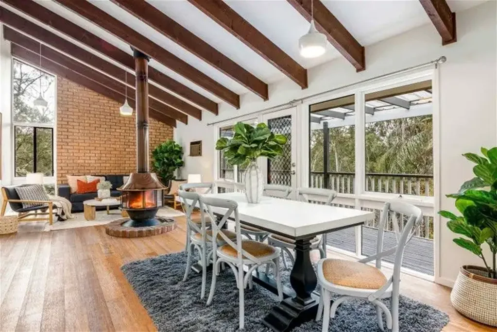 Spacious Family Home in Prime Kenthurst Location