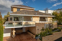 22 Red Chapel Avenue, Sandy Bay