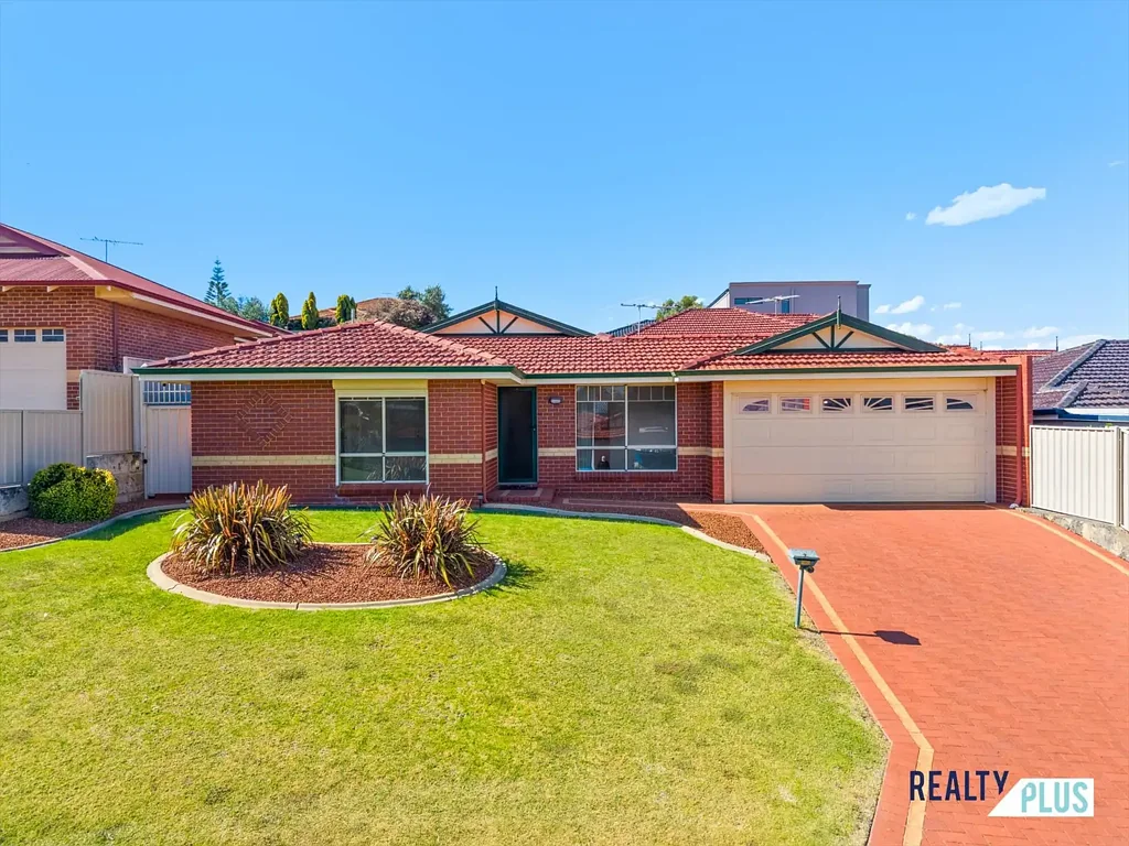 2 Henrietta Court, Coogee, WA 6166