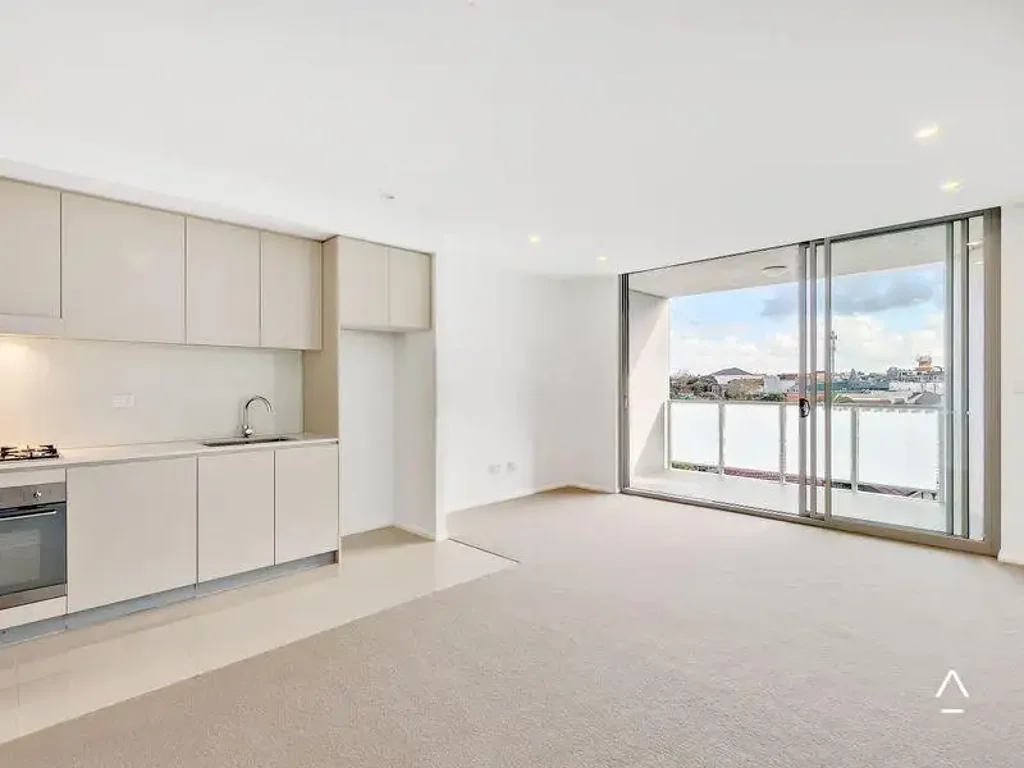 Modern One-Bedroom Apartment in the Heart of Marrickville