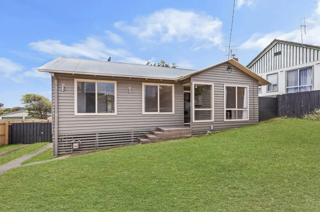 Trendy 3 Bedroom House