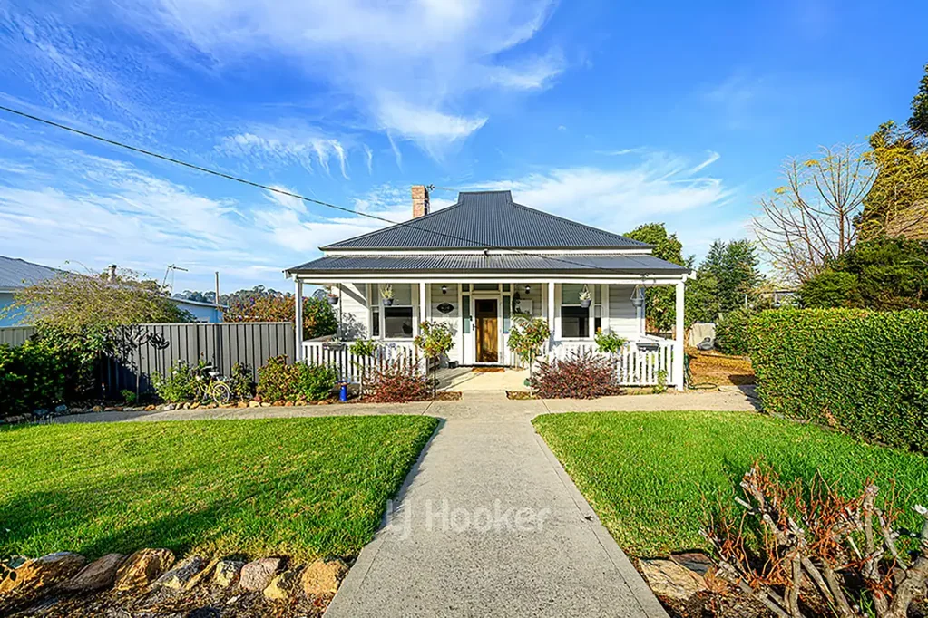 91 Deakin Street, Collie, WA 6225