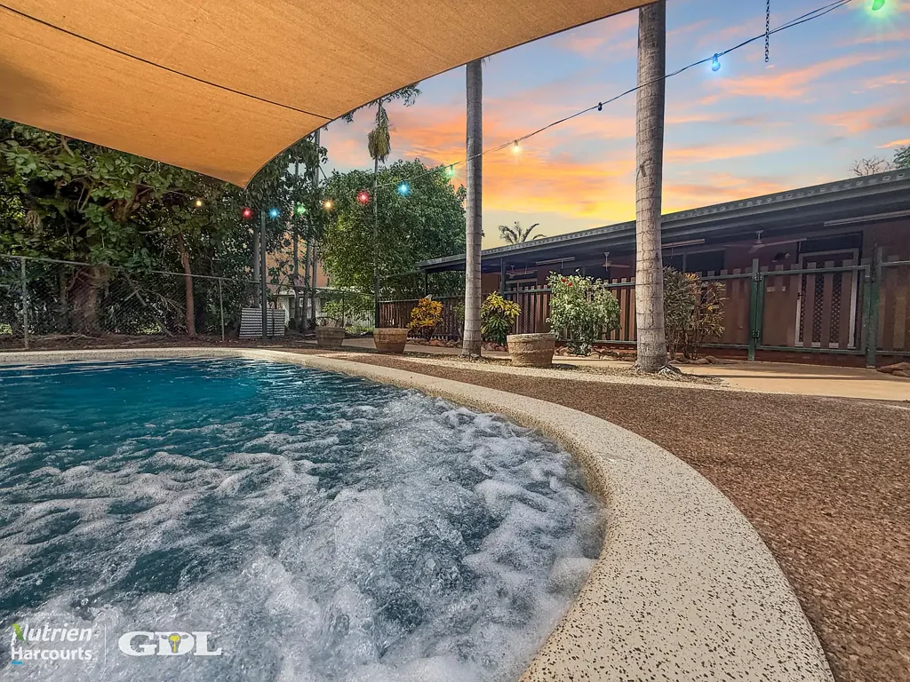 Katherine 4Moenga Space. Comfort. Lifestyle.