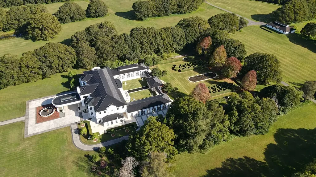 Tallebudgera 13ห้องนอน The Bellagio Estate - European-Inspired Elegance and Grandeur