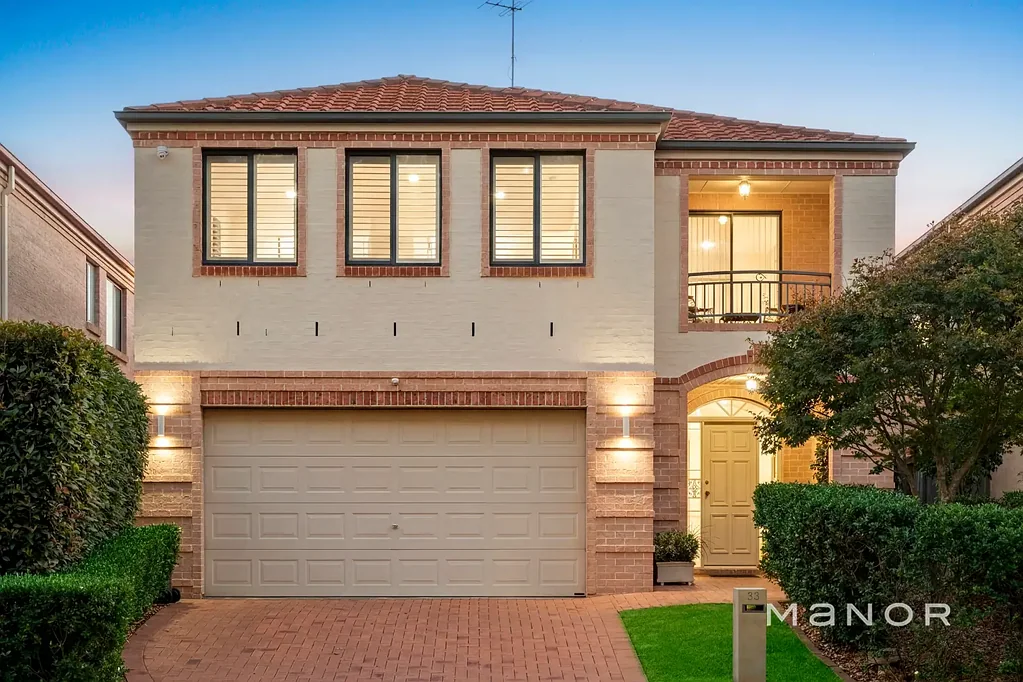 33 Minerva Crescent, Beaumont Hills, NSW 2155