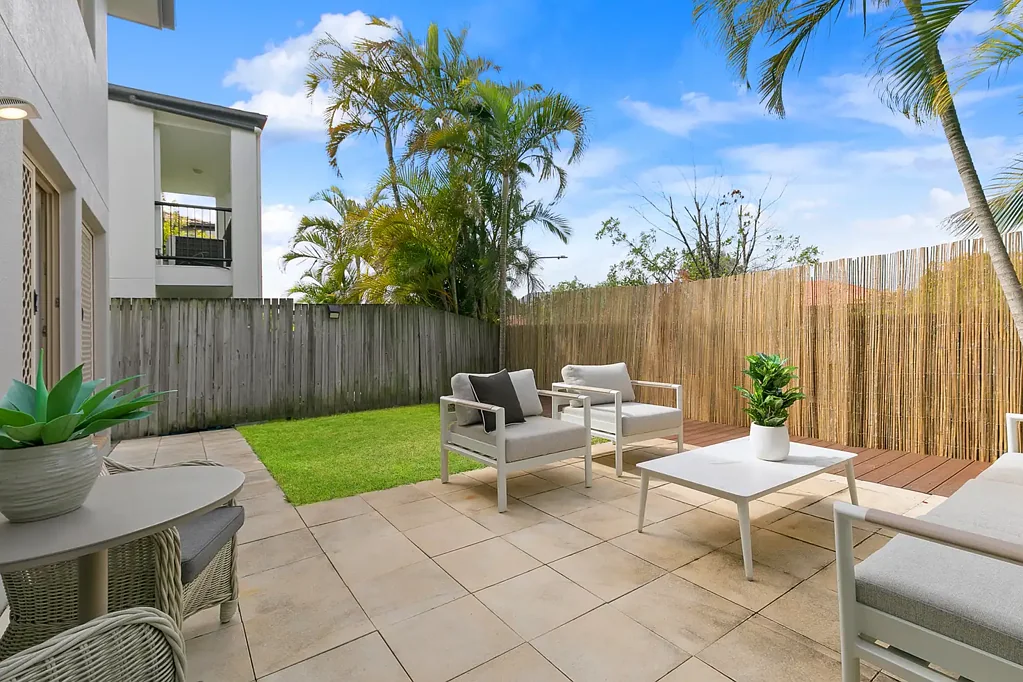 Carina 3બેડરૂમ Refurbished, Stylish, Easy Living in Parkside Location