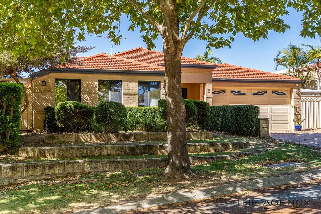 5 Arpenteur Drive, Baldivis, WA 6171