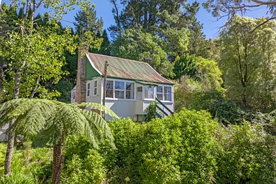 Leura 1 Bedroom Private Acreage Retreat Opposite Leura Golf Course