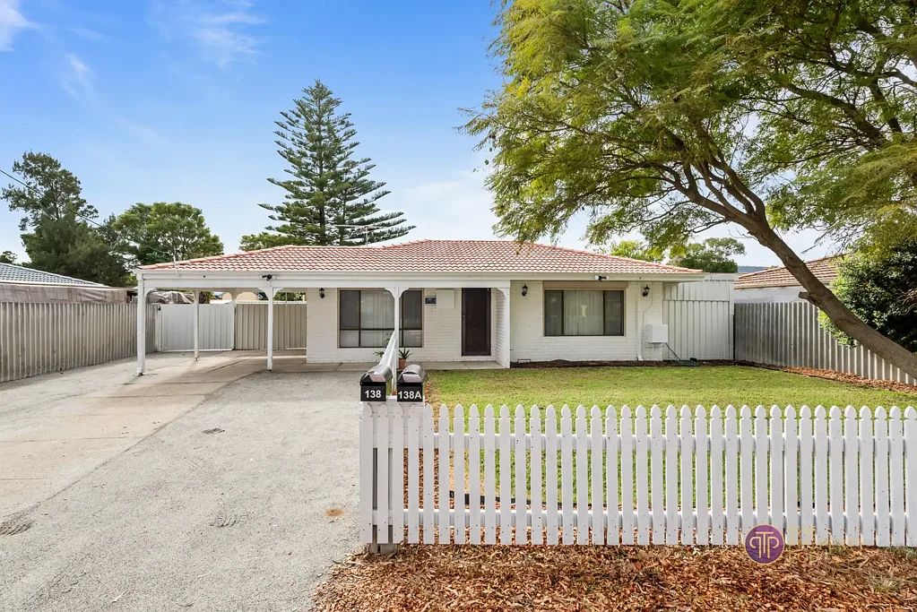 Light, Bright & Modern Living in a Convenient Location!