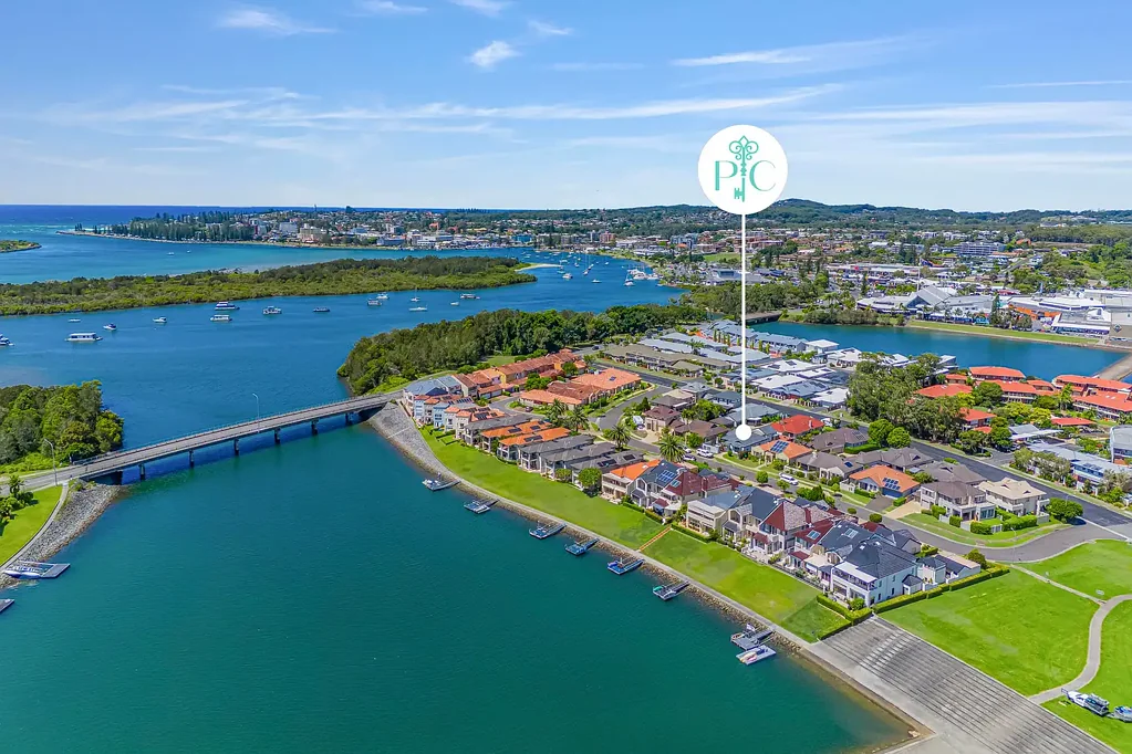 11 The Promenade, Port Macquarie, NSW 2444