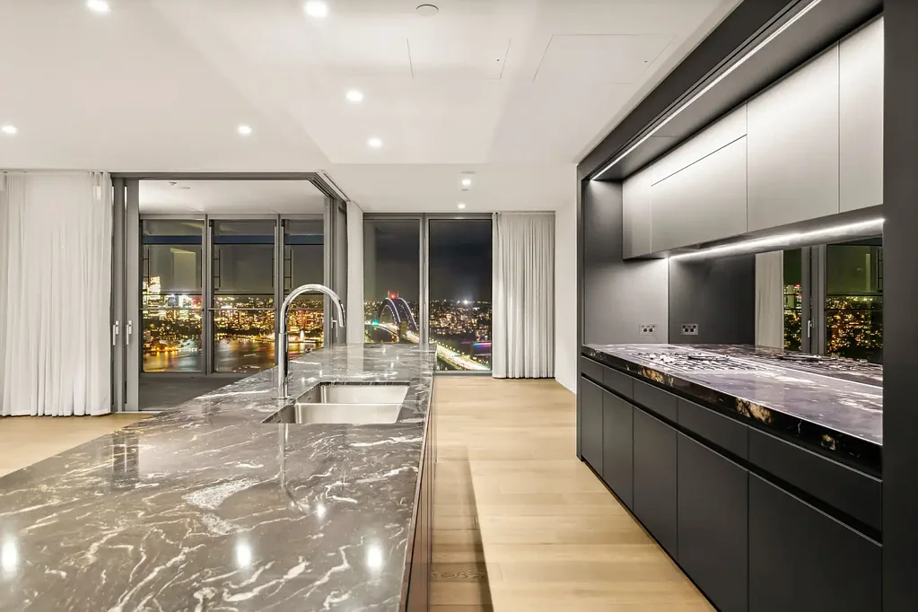 Barangaroo 3 Slaapkamer Brand New Over-Sized Luxurious 3 Bedroom Apartment In Prestigious 'One Sydney Harbour' Building!