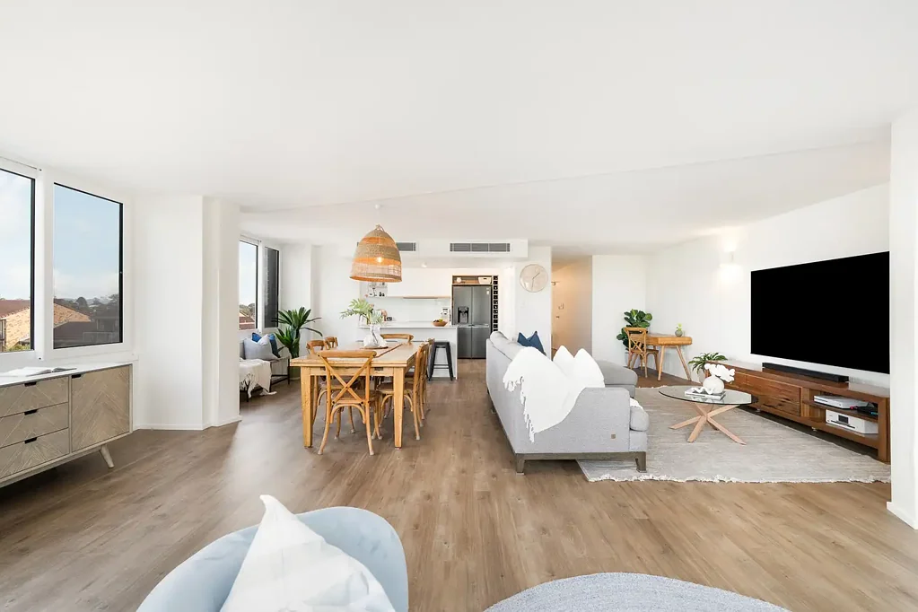 Redcliffe 3 Bedroom PREMIUM COASTAL APARTMENT WITH WIDE WATER VIEWS AND HIGH-END RENOVATION