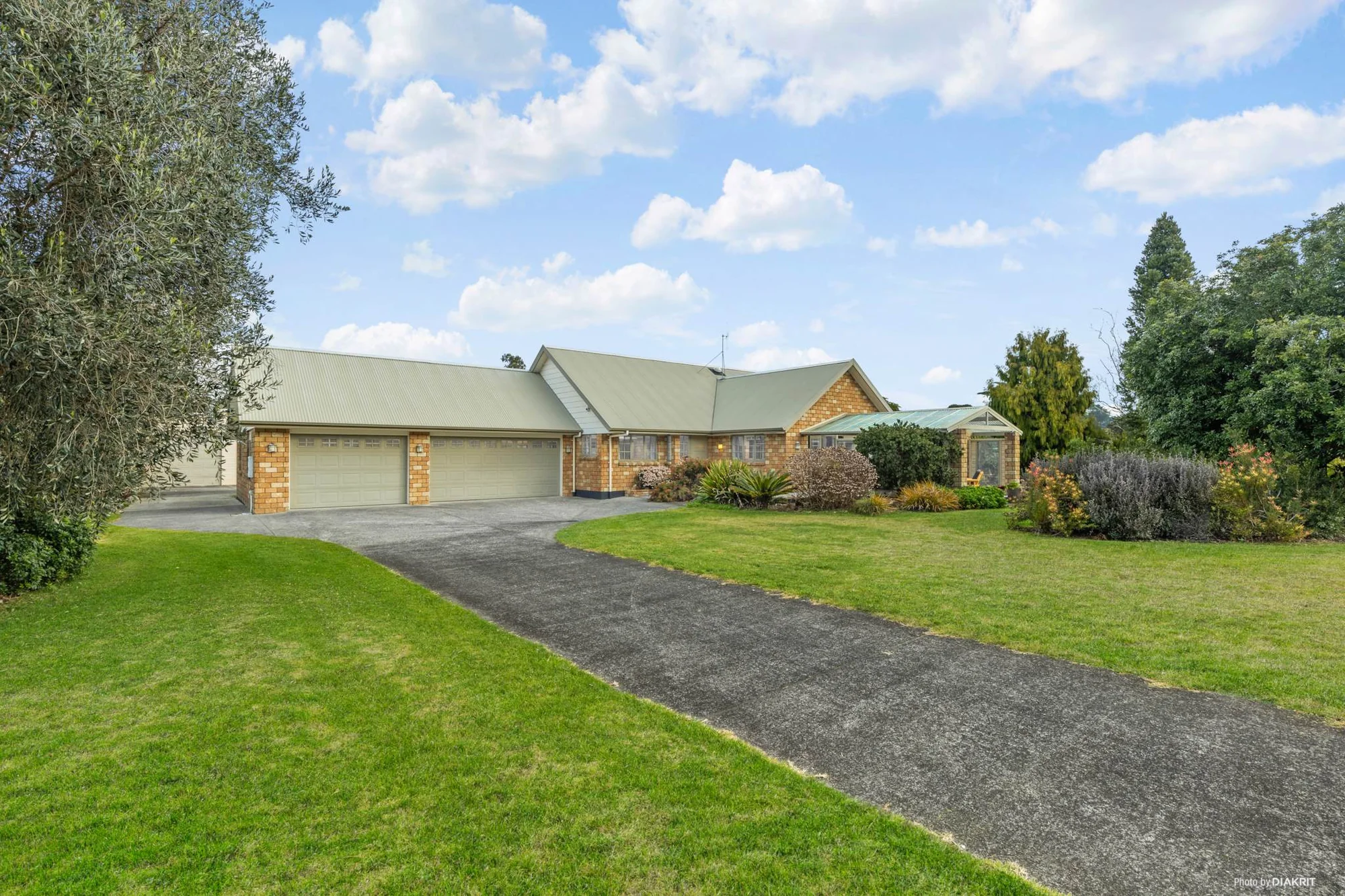 Waiuku 4房  BIG SHED, BEAUTIFUL HOME, BRILLIANT LOCATION!