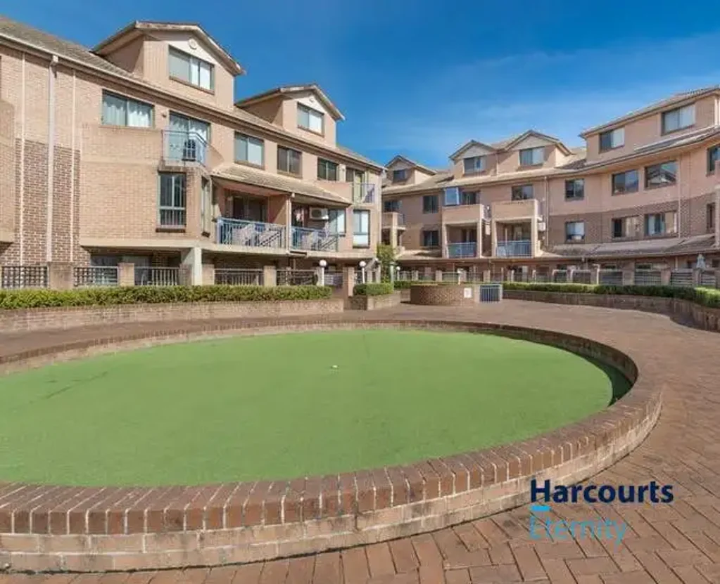 Experience Stylish & Convenient Apartment Living in Vibrant Toongabbie!