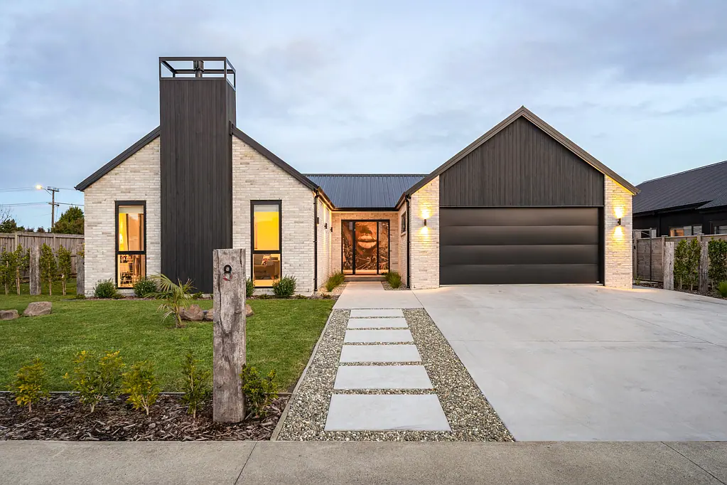 Matakana 4कमरा Chic, central, coveted living