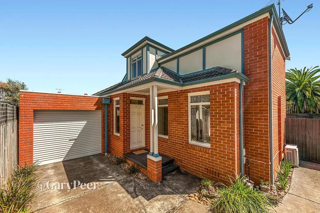 Carnegie 3ਬੈੱਡਰੂਮ Contemporary & convenient in Carnegie!