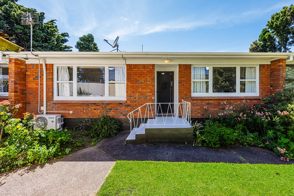 2/10 Mahon Place, Papatoetoe, Manukau City, Auckland