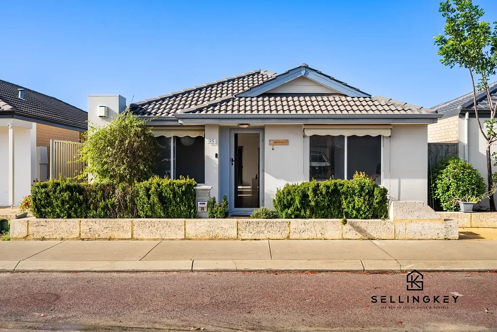 Harrisdale 3房  SellingKey Real Estate presents 35 Mayor Street, Harrisdale!