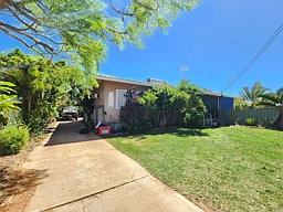 24B Hubble Street, Carnarvon