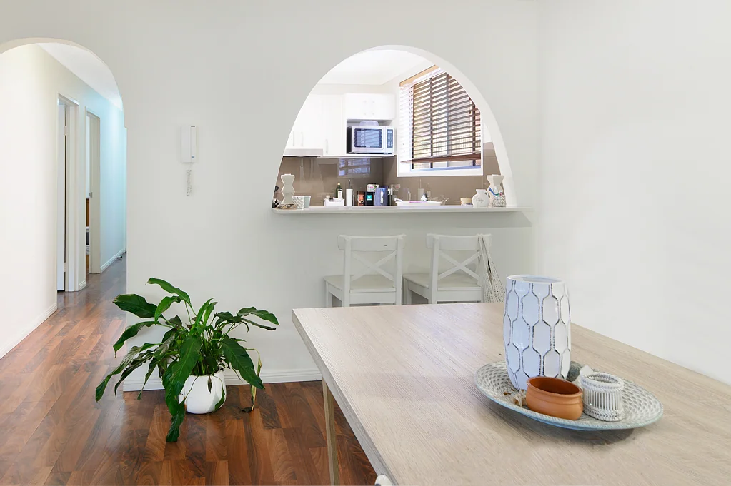 2/21 Second Avenue, Broadbeach, QLD 4218