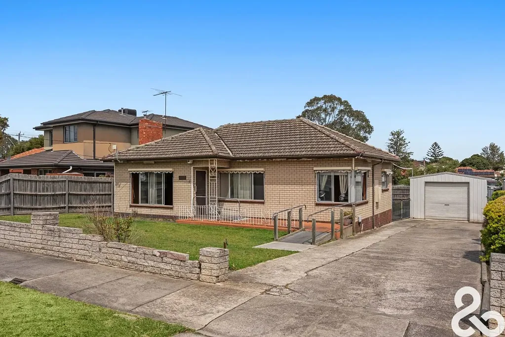 5 Hobbs Crescent, Reservoir, VIC 3073