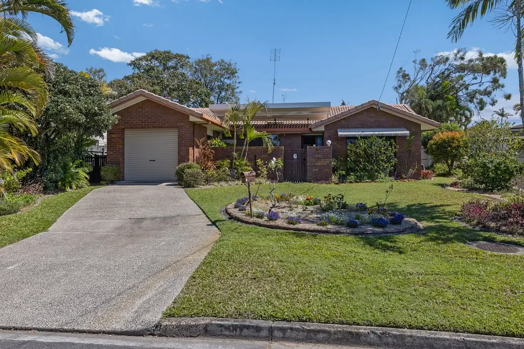 6 Balemo Street, Battery Hill, QLD 4551