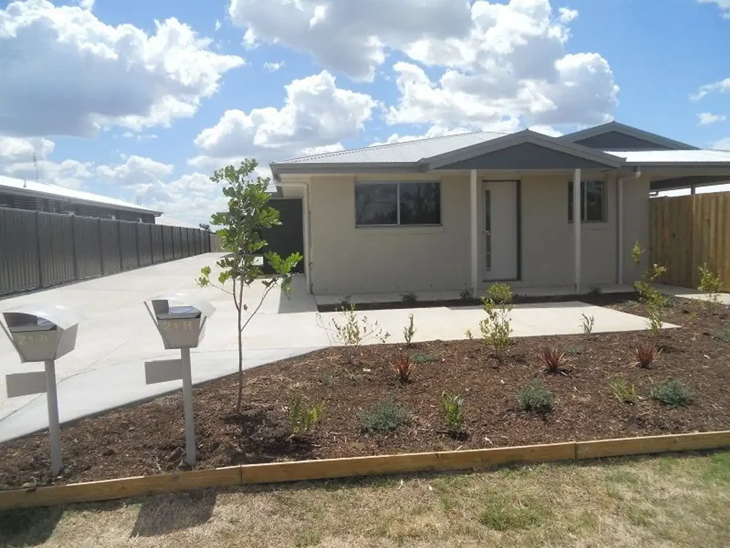 Modern & Convenient Semi-Furnished Unit