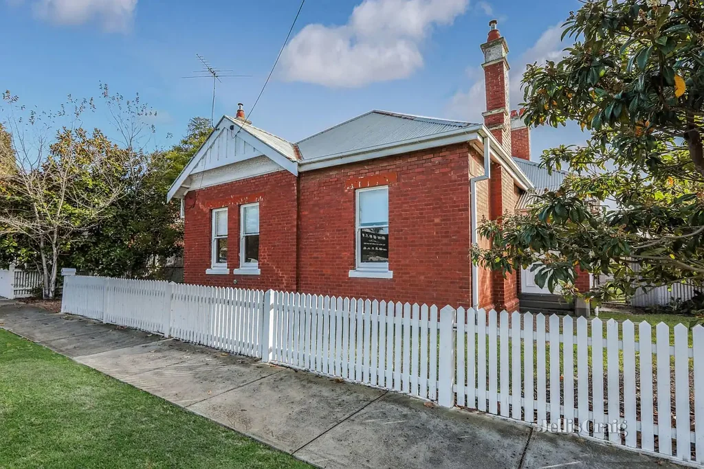 Williamstown 4침실 A Rare Queen Anne Gem in the Heart of Williamstown’s Seaside Village