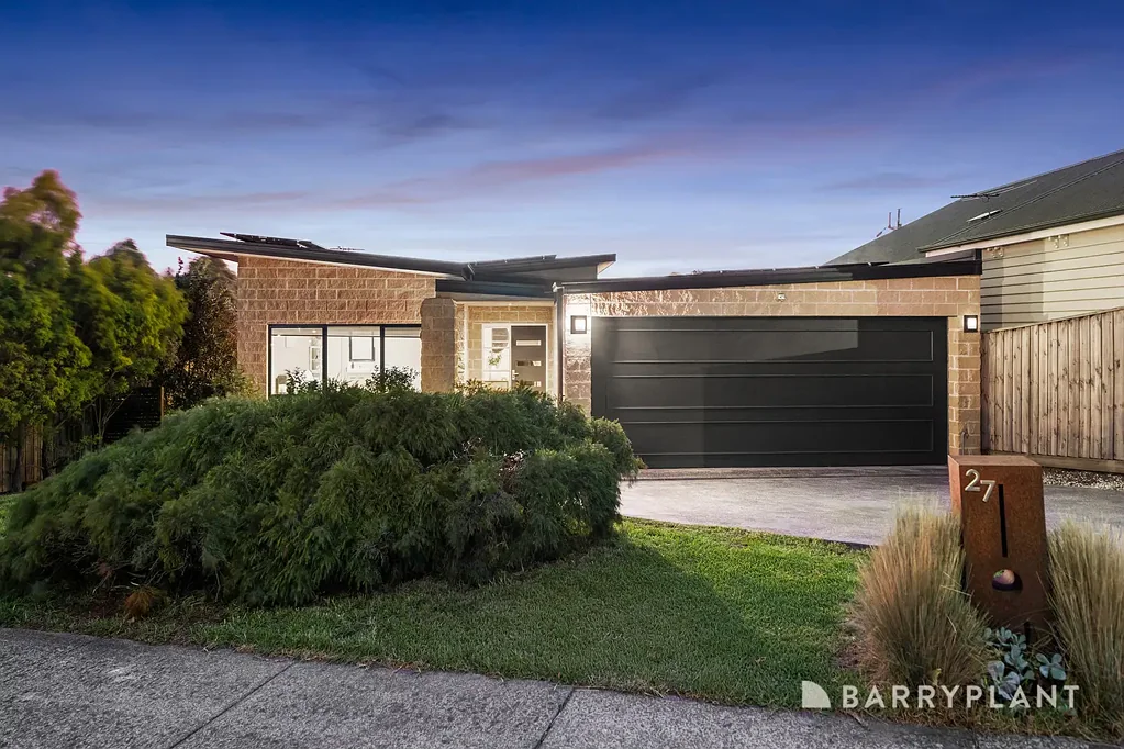 27 Mandl Close, Lilydale, VIC 3140